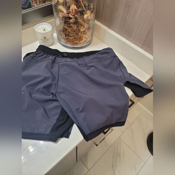 Lululemon Pace Breaker Short *Linerless 7" Updated Black Medium - Picture 5 of 6